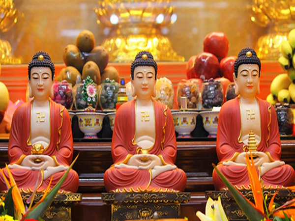 Văn khấn Phật tại gia và những nguyên tắc khi thờ